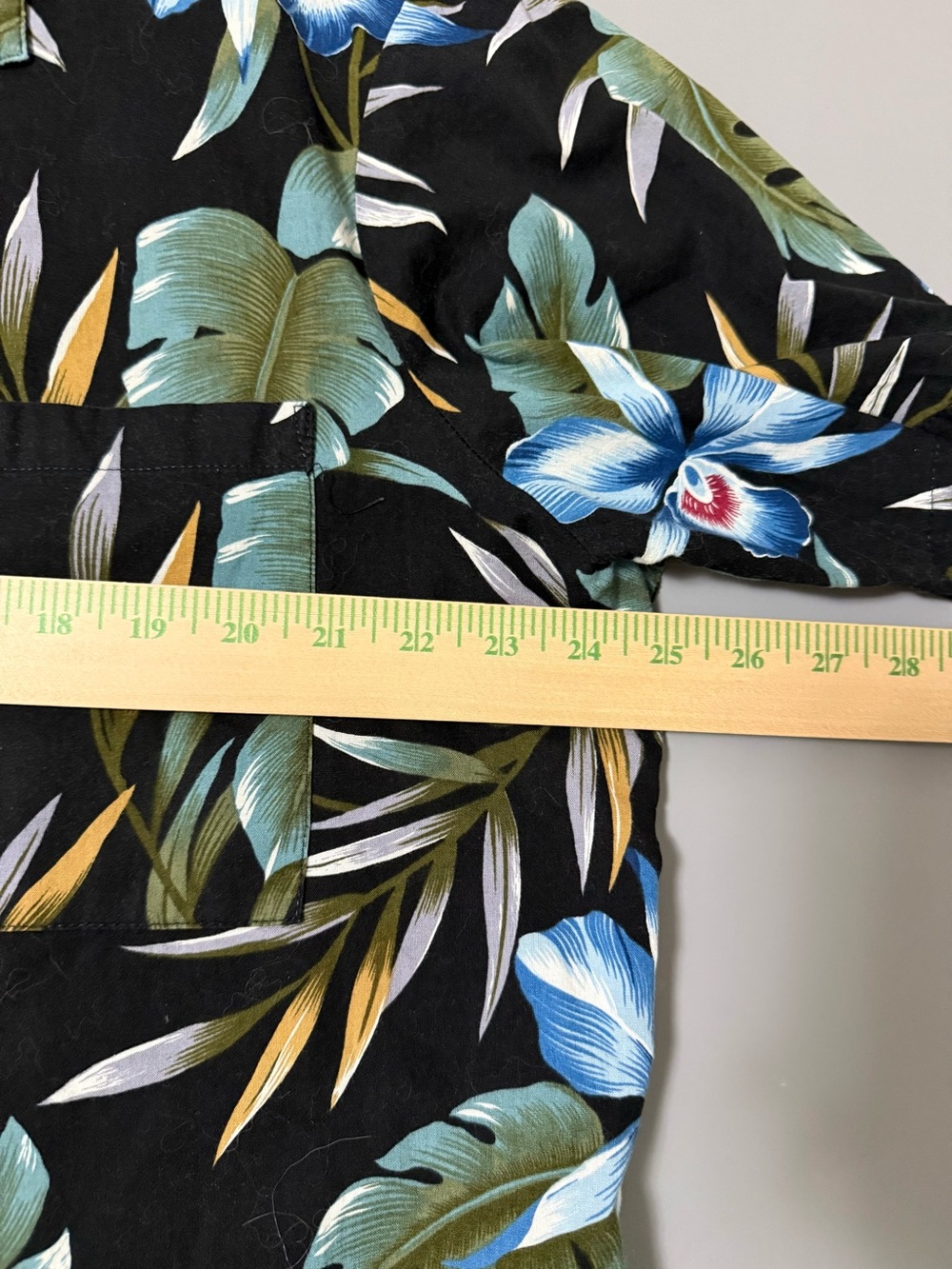 Vintage Hawaii Blues Floral Button Down Shirt XL. H27 - Picture 4 of 5